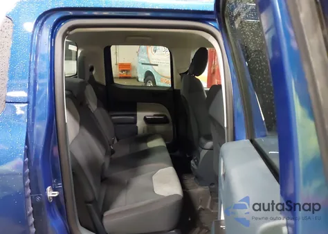 2024 Ford Maverick Xlt z USA, uszkodzony, nr VIN 3FTTW8H30RRA04295